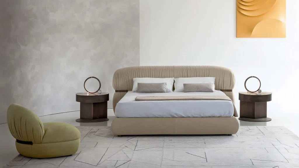 Rugiano Luxury bedroom furniture